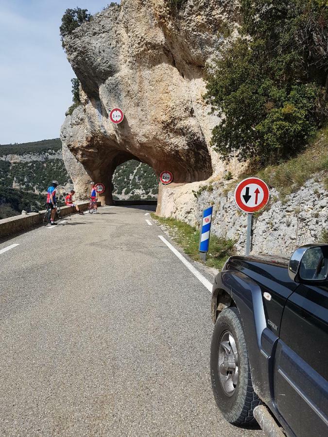 Chambre Pour Cyclistes Au Mt Ventoux Le Barroux Dış mekan fotoğraf