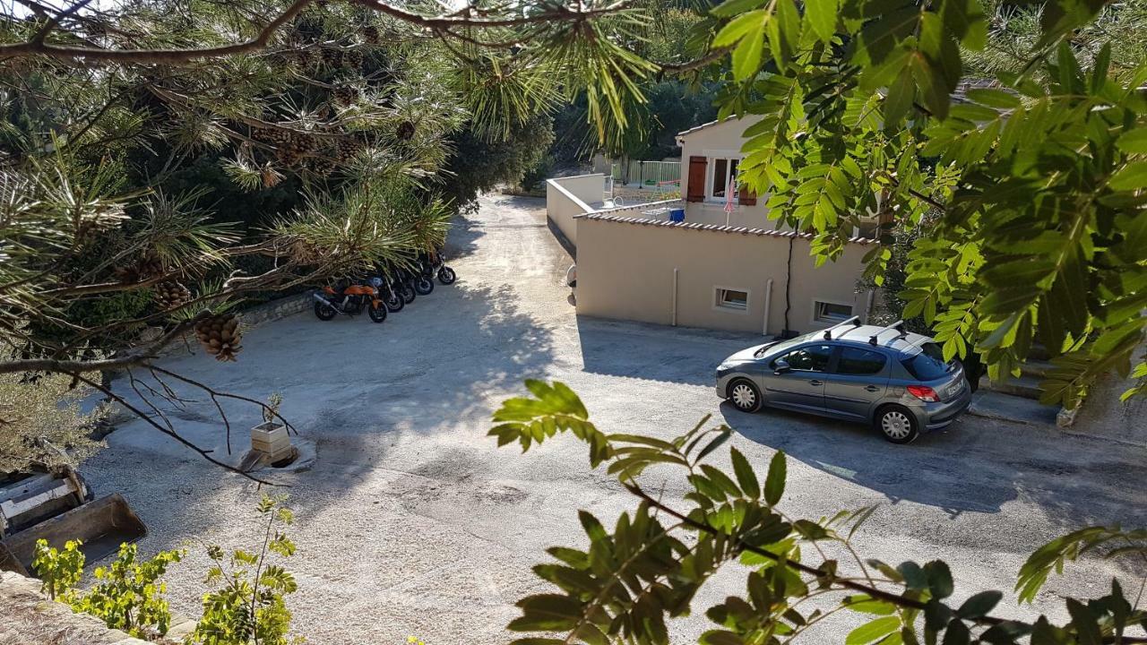Chambre Pour Cyclistes Au Mt Ventoux Le Barroux Dış mekan fotoğraf